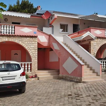 In With Balcony Or Terrace Apartment