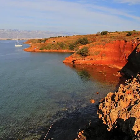 Lejlighed On Island Near The