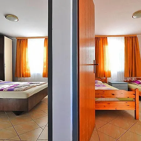 In With Balcony Or Terrace